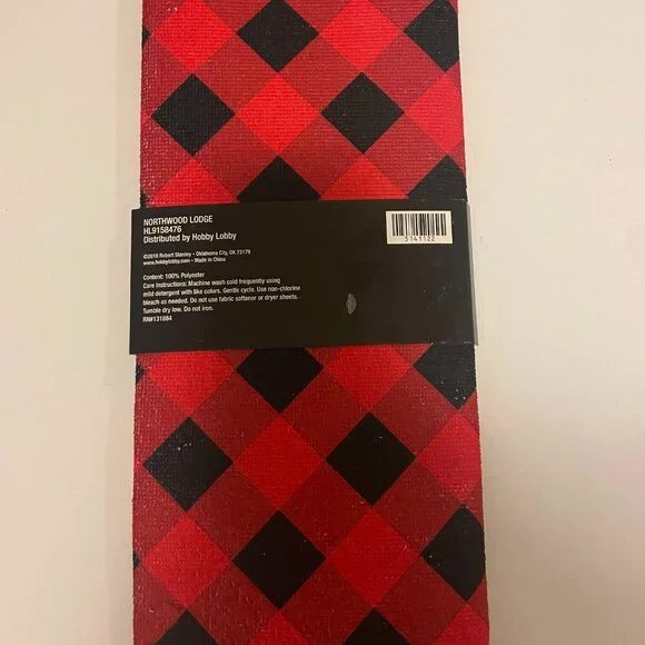 Microfiber Drying Mat (15" x 20") Red and black Buffalo plaid - New - Picture 2 of 2